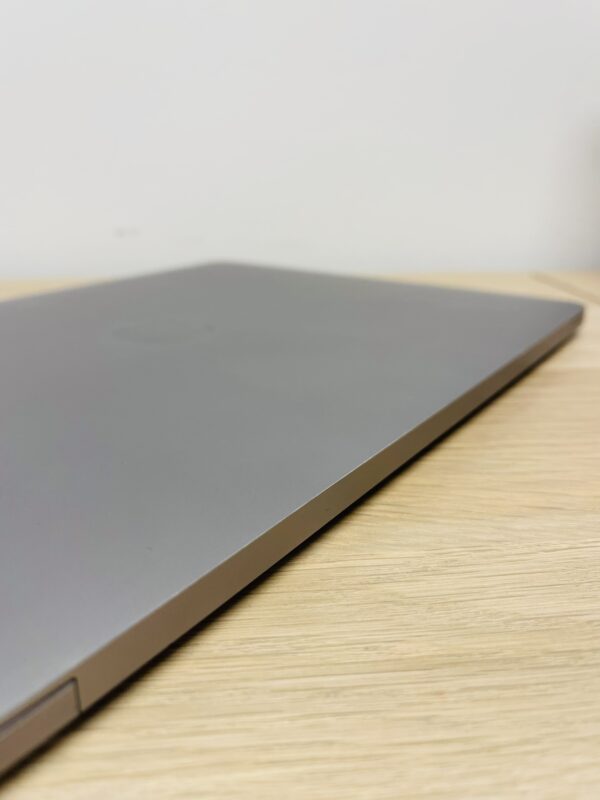 MacBook Pro 13", Refurbished – Bild 4